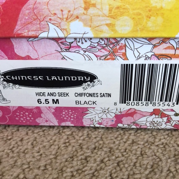 Chinese Laundry High Heels - Picture 2 of 5